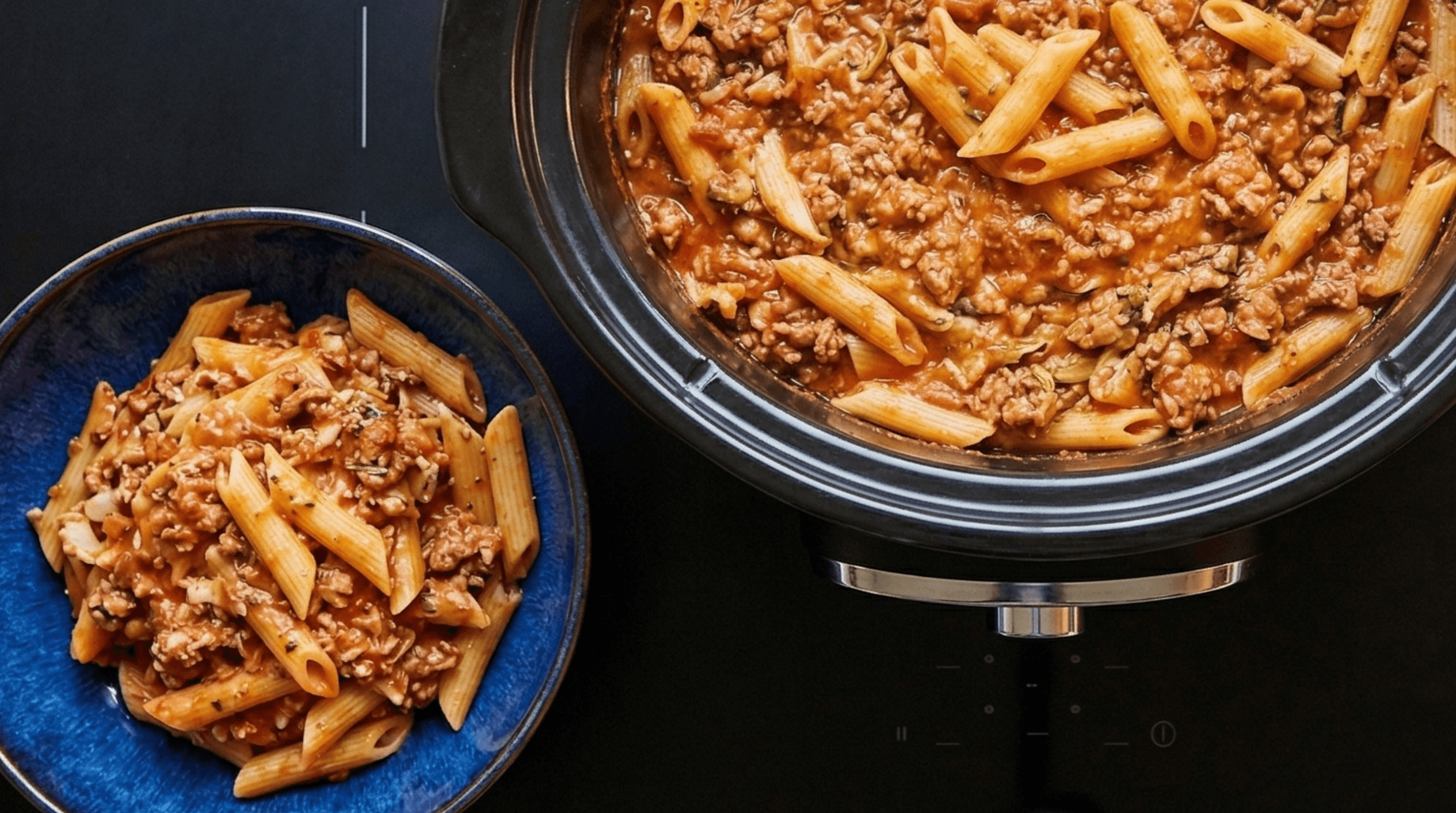 Romige Slowcooker Pastasaus (Kidsproof met Verborgen Groenten!)
